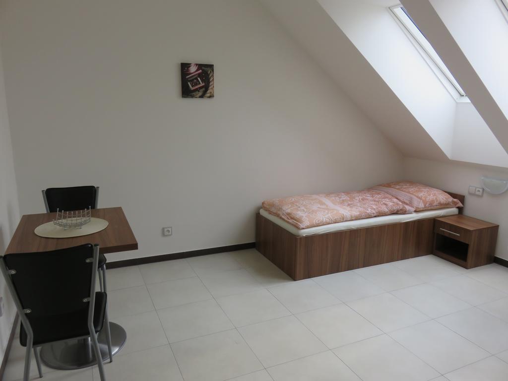 Penzion U Dulika Veseli nad Moravou Room photo